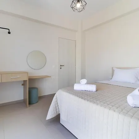 Lamzi's Chania (Crete)