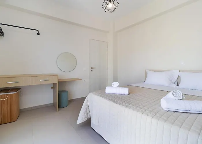 Lamzi's Chania (Crete)